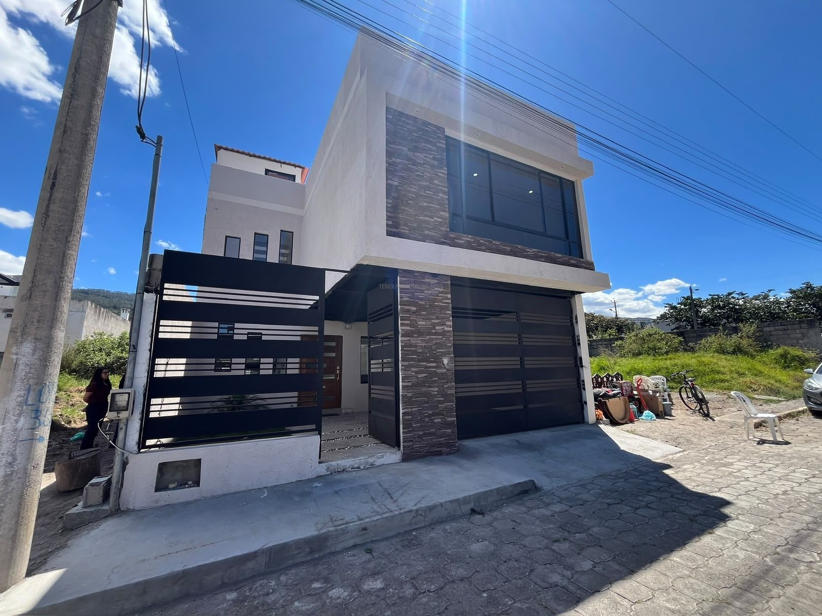 CASA A ESTRENAR EN VENTA CONOCOTO
