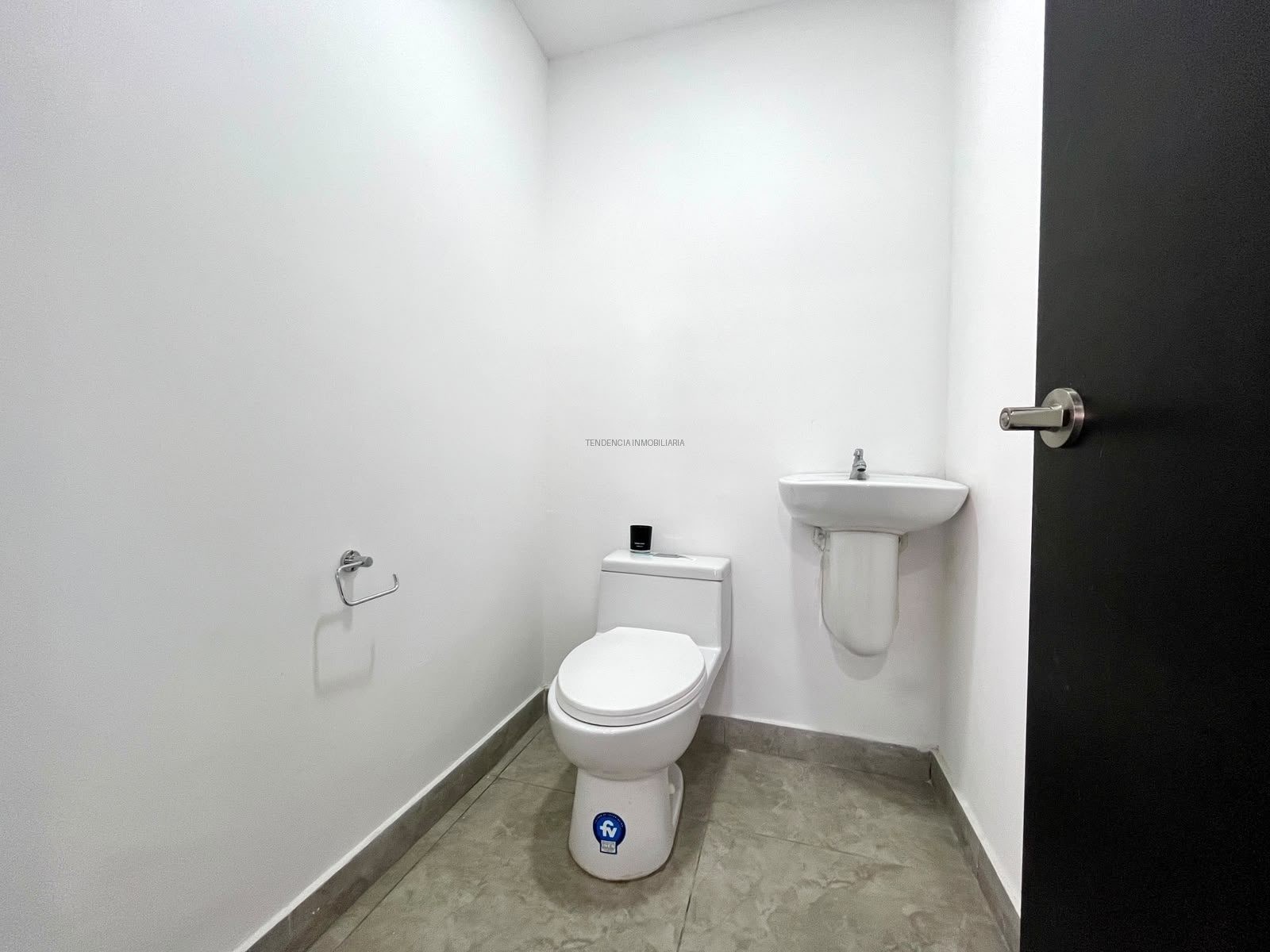 BAÑO SOCIAL